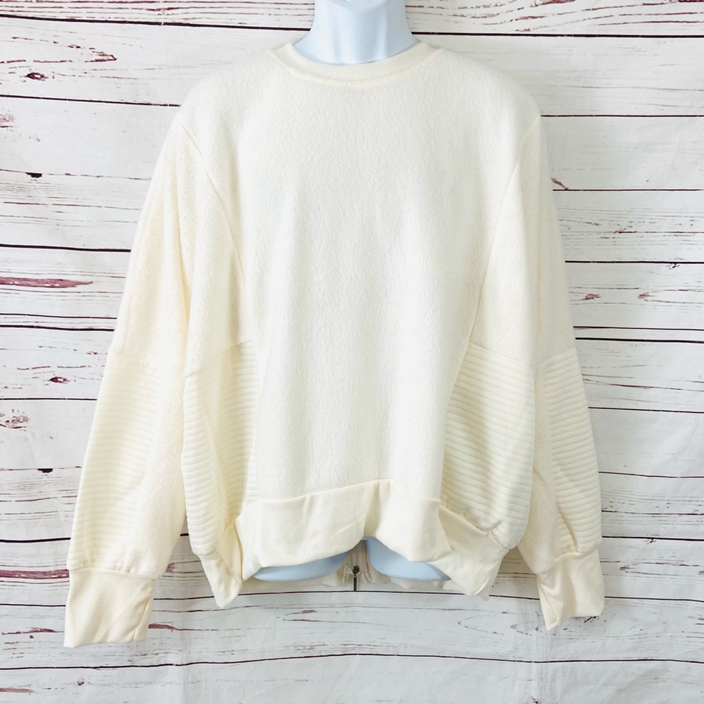 Tahari Sport Sweatshirt Women’s 3X Ivory Athleisure Back Zip Sherpa Long sleeve